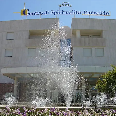 Centro Di Spiritualita Padre Pio Hotel
